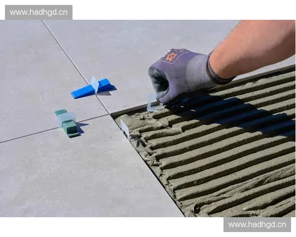 瓷砖铺贴技巧与注意事项全面解析助您打造完美家居空间 瓷砖铺贴技巧与注意事项全面解析助您打造完美家居空间