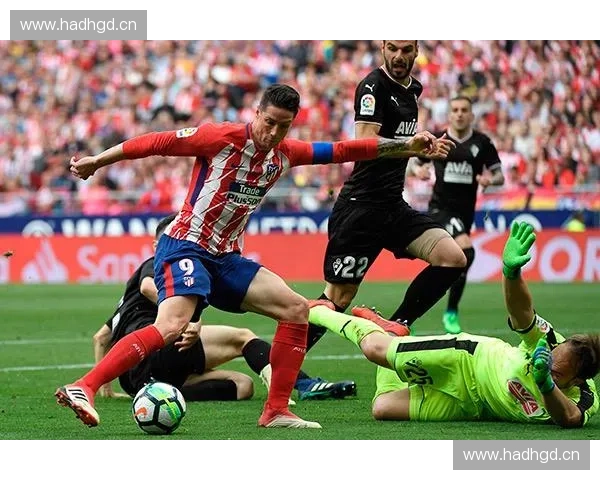 西甲足球联赛精彩对决实时直播,带你全程感受欧洲顶级足球魅力 西甲足球联赛精彩对决实时直播,带你全程感受欧洲顶级足球魅力